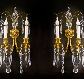 A pair of Superb antique Russian ormolu sconces,ca.1820.